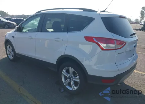 2015 Ford Escape Se z USA, uszkodzony, nr VIN 1FMCU0GX2FUB63542